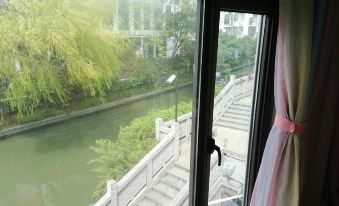 Youth Youth Hostel (Fuzi Temple Qinhuai Riverside Store)