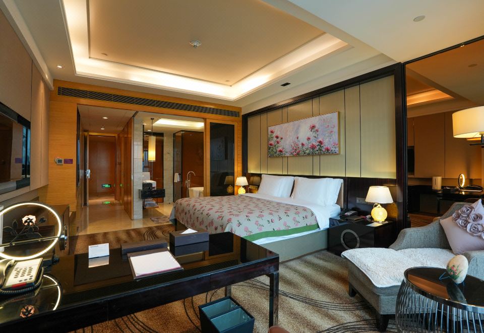 玫瑰主题行政大床房