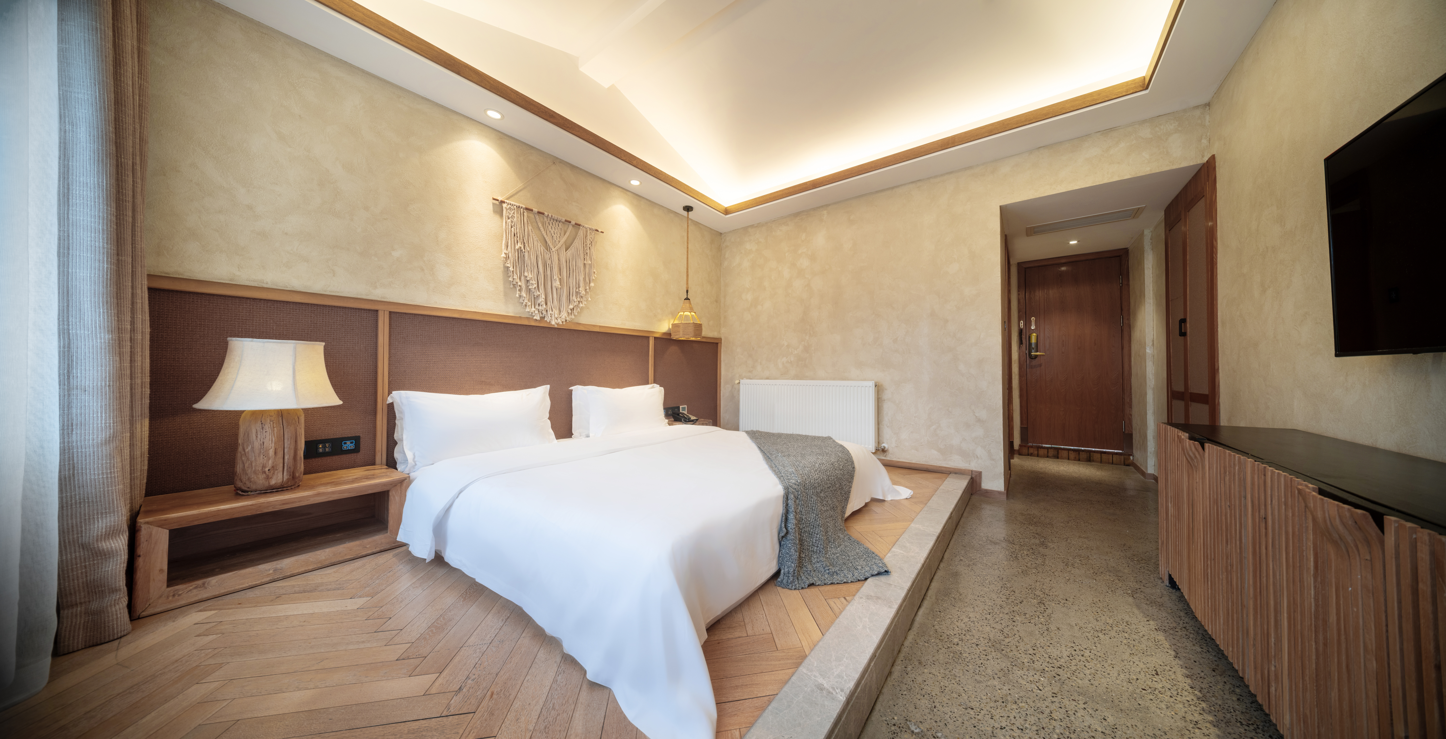 花园浴缸大床房