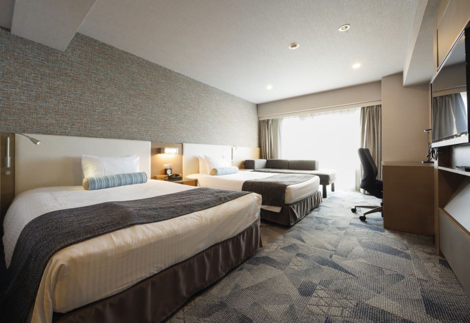 Hotel Sardonyx TokyoSuperior Twin Room With Sofa Bed Non-Smoking