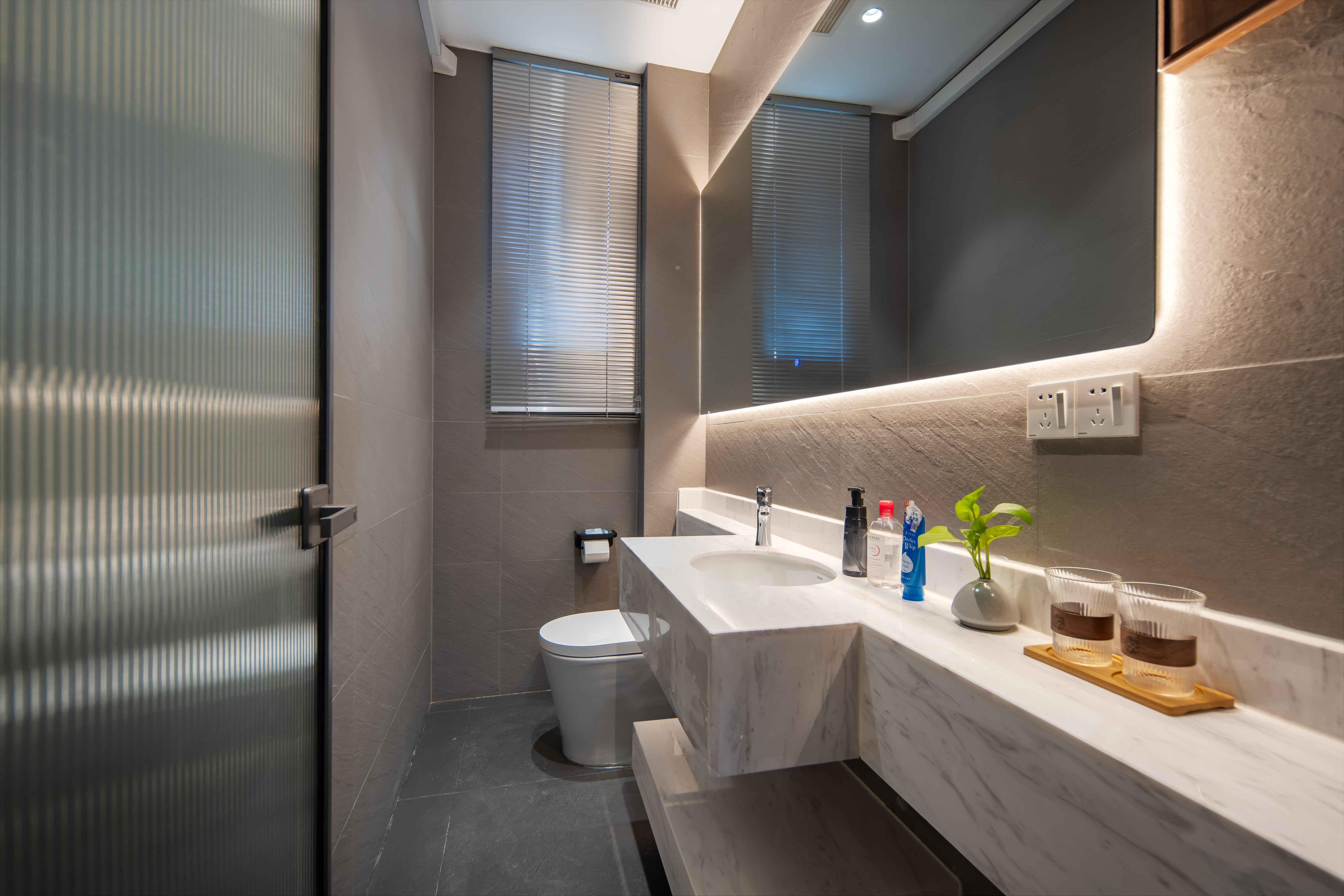 听涧·标准间（全屋暖气+豪华浴缸+戴森吹风机）