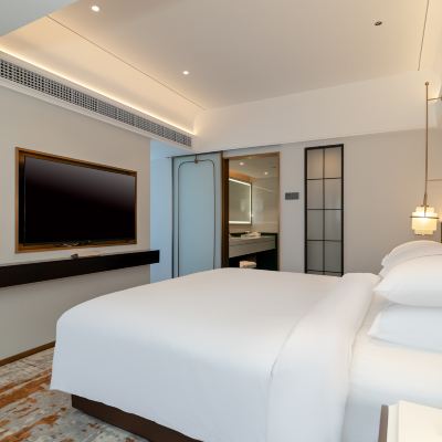 翠享大床房-城市天際，盡攬壯闊視野 廣東勝利賓館優惠