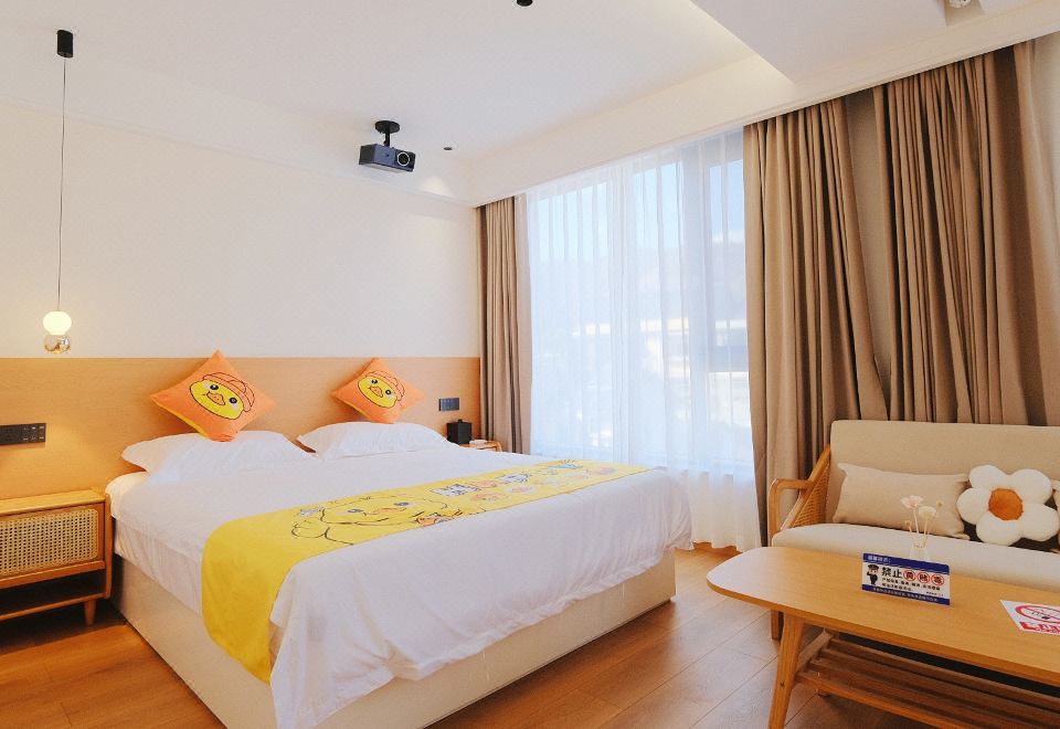 亲子家庭房（落地窗.梦幻投影.智能马桶）