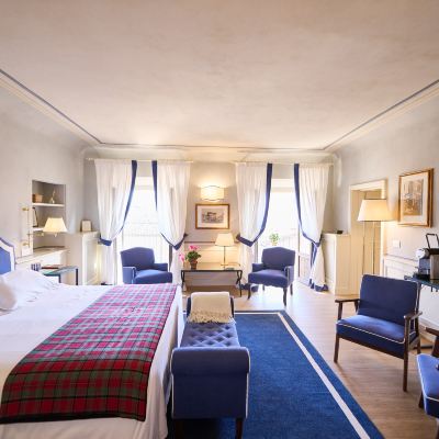 豪華雙人或雙床房 帕拉索尼科利尼阿杜奧莫酒店優惠