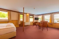 Fortuna Boat Hotel Budapest Hôtels à : 