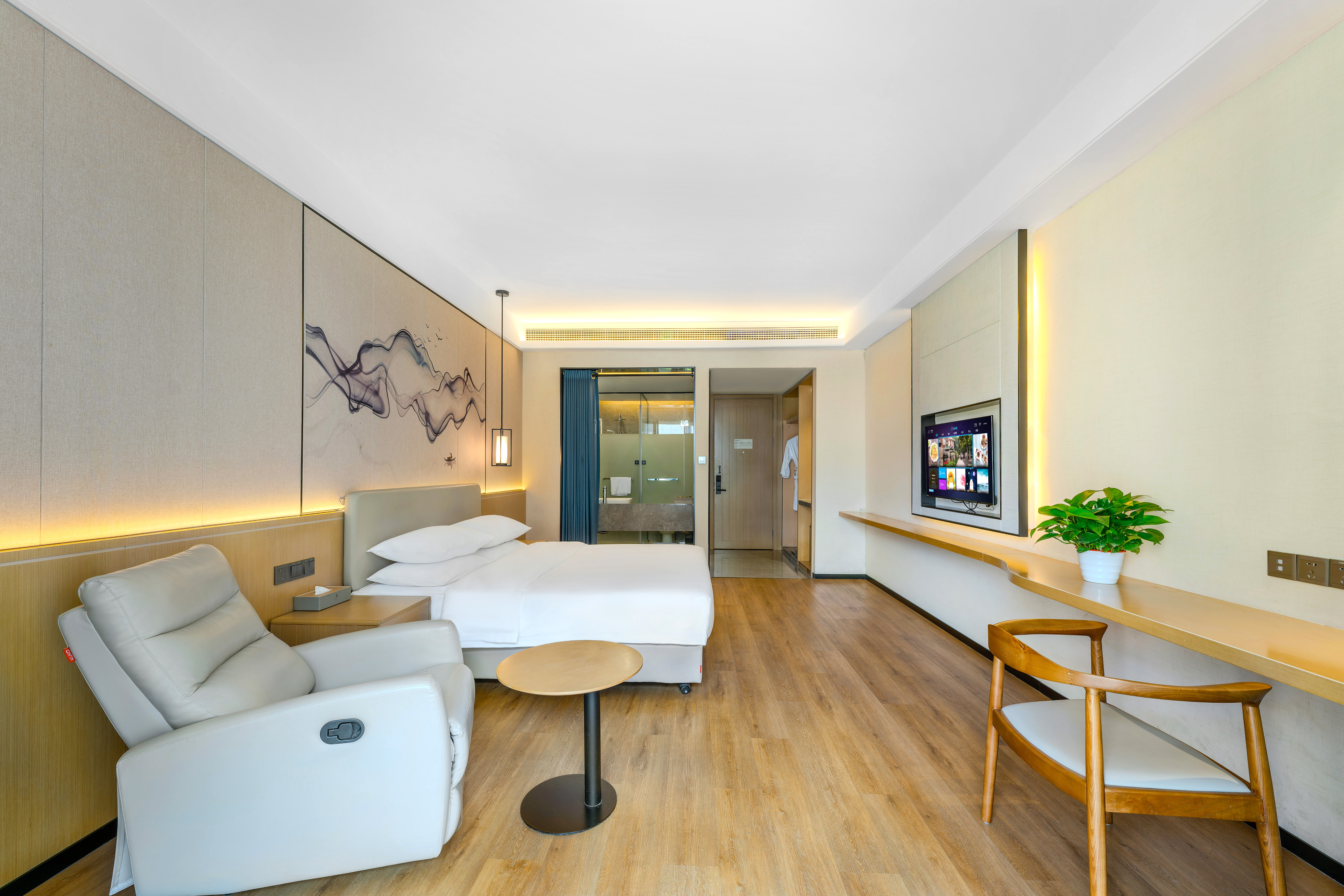 曼享高级大床房（迷你冰箱+阳光露台）