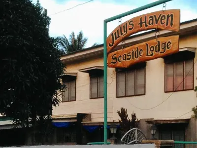 July's Haven Seaside Pension Camiguin のホテル