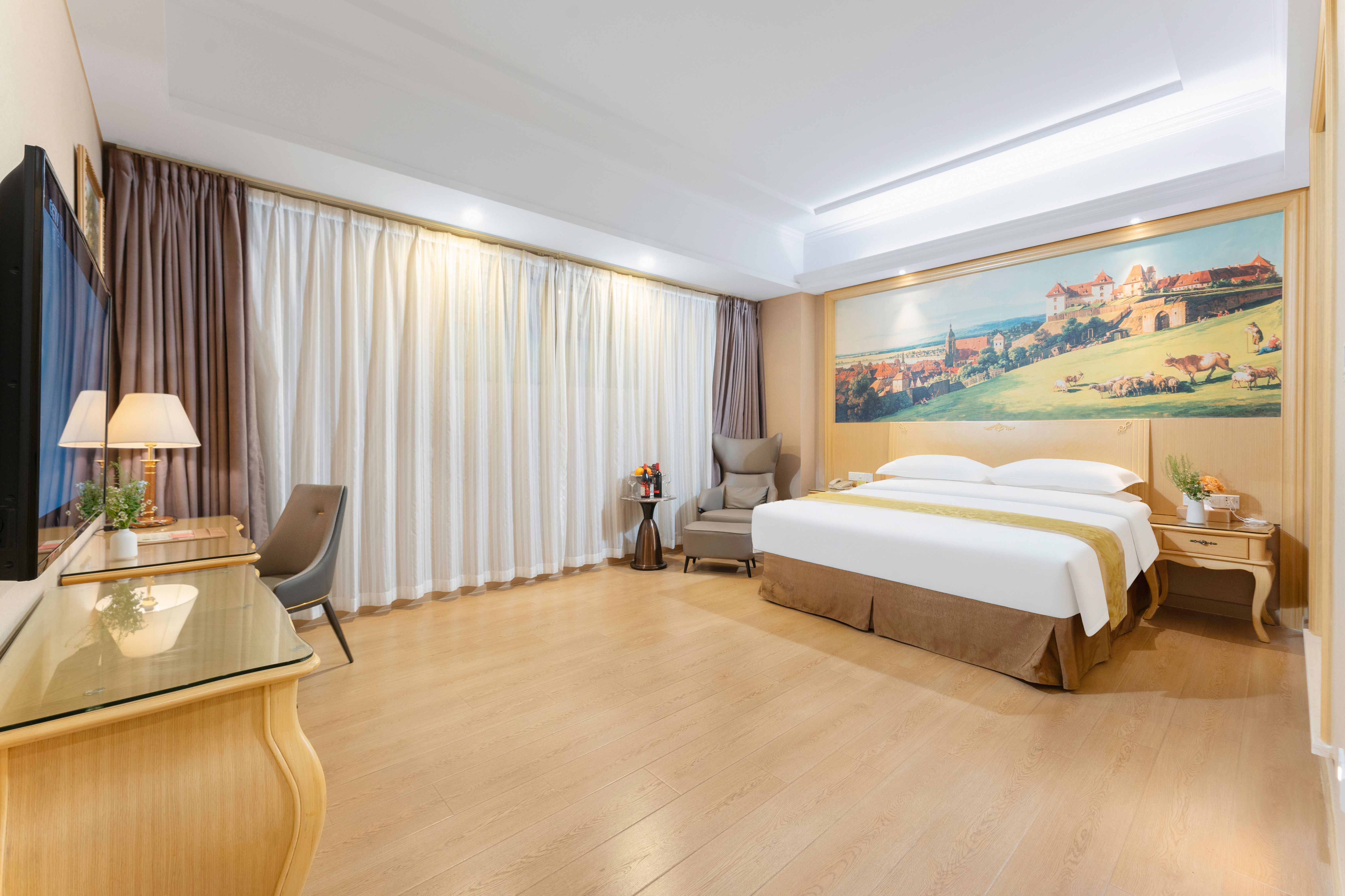 标准大床房（单人沙发丨宽敞舒适）