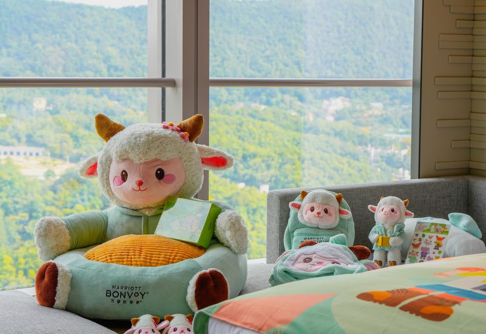 「豪」友团亲子大床房【米娅的甜云密语】