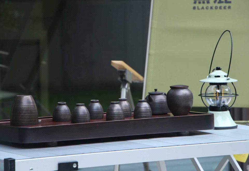 临湖露营风汤池别墅（一室一厅带院落）