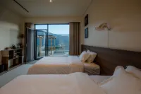 Endless Summer · Cloud Private Hot Spring Homestay（Siguniang Mountain）