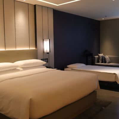 豪華親子家庭三人房 深圳彭年萬麗酒店優惠