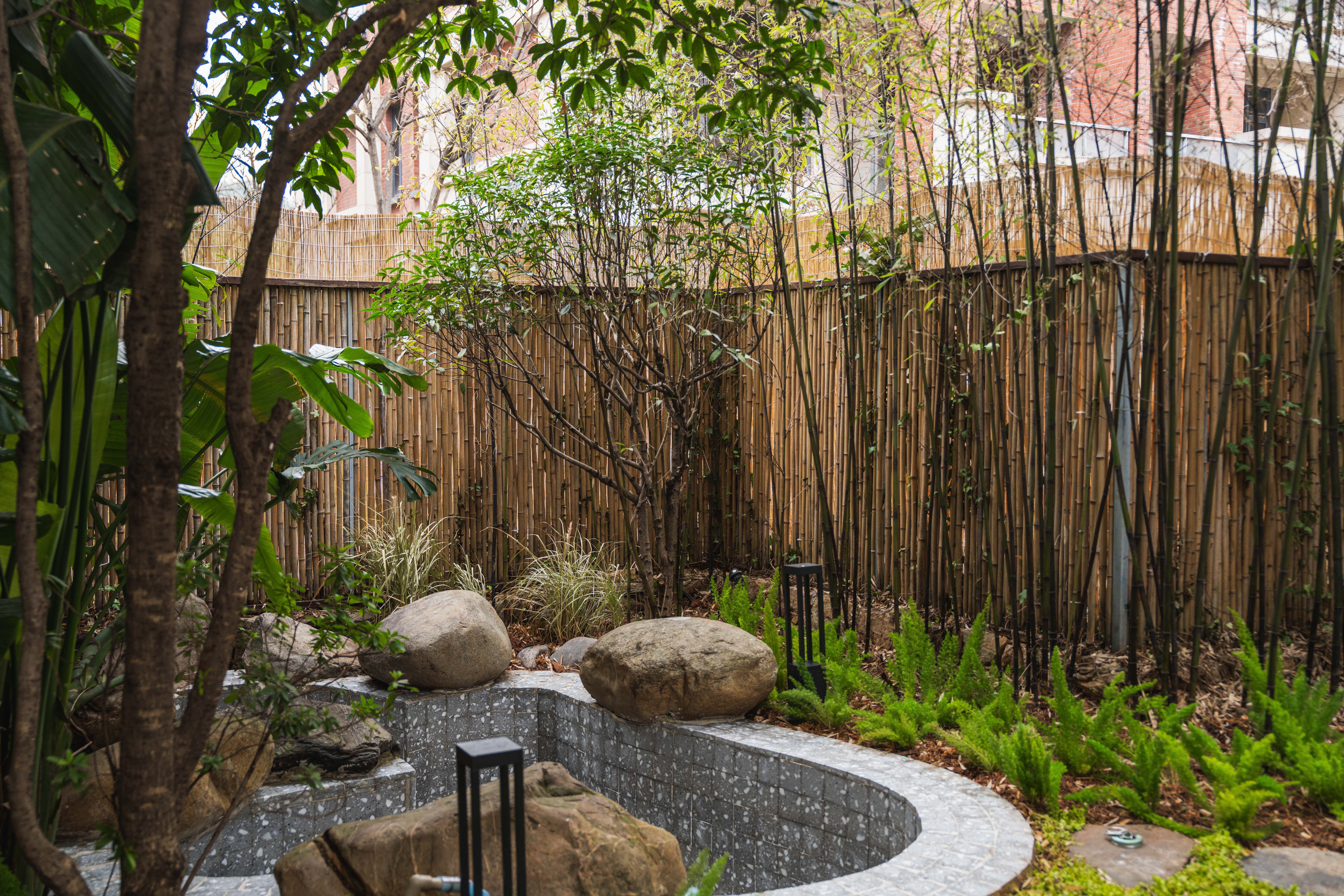 栖峦·谧境私汤大床房「庭院私汤+无限放水+东南亚风」