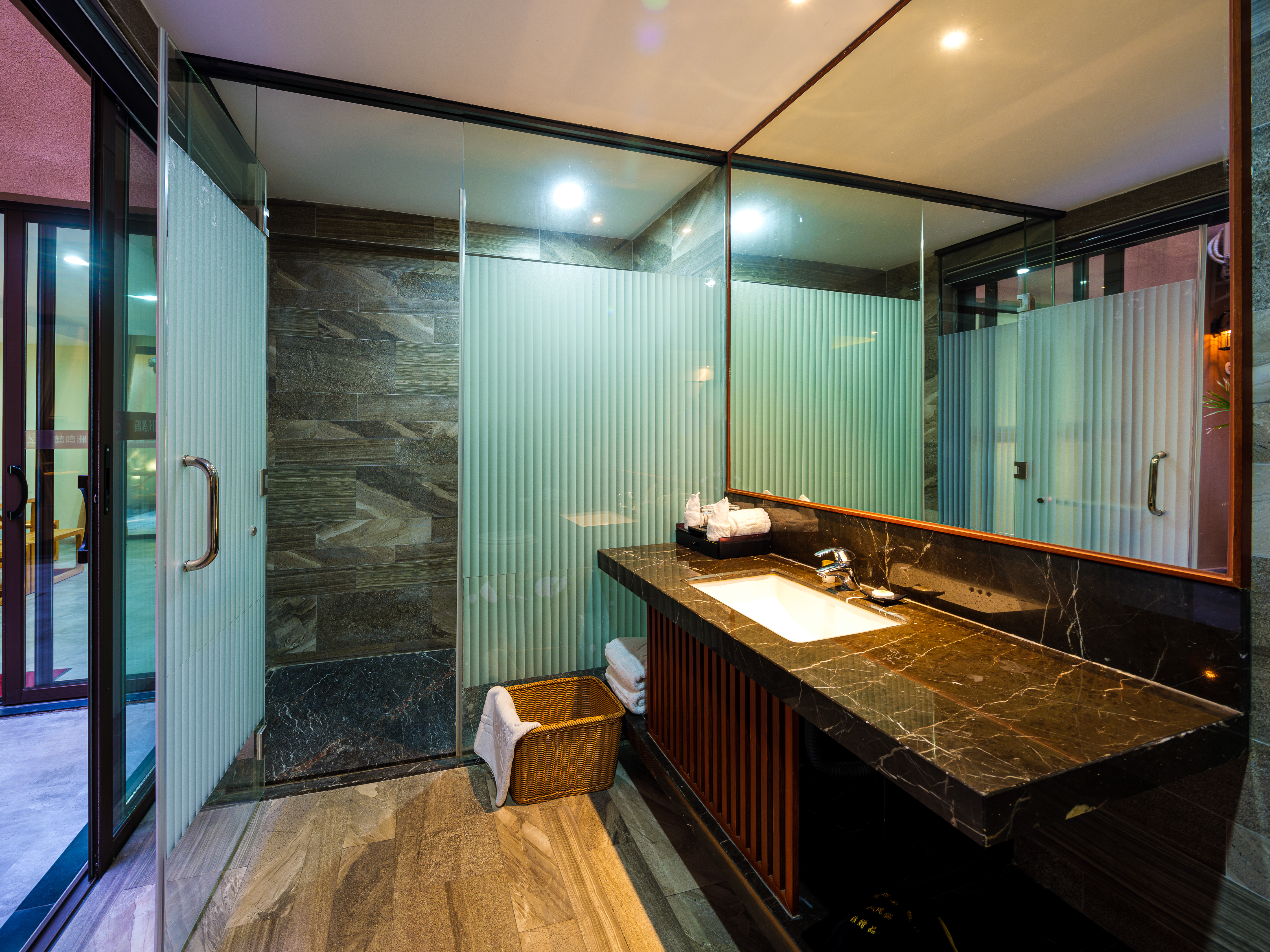 香眠1房1厅温泉房（沉香床垫-睡枕-助眠香薰机-沉香睡宝）