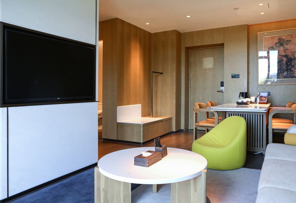 HALOYON VILLA WUYIDuplex Family Room