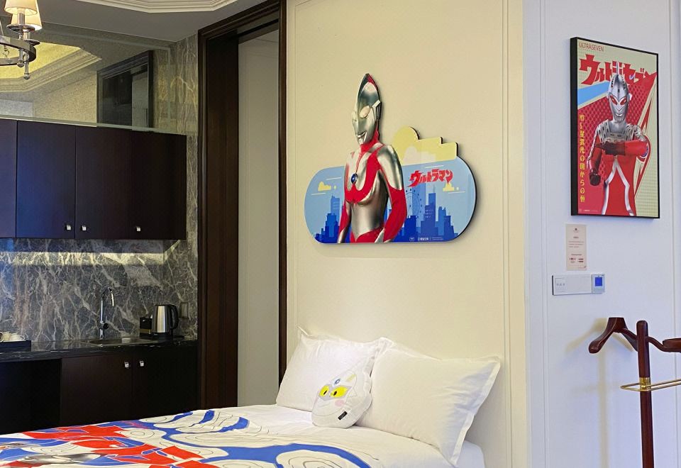 奥特曼主题亲子家庭套房（大客厅，奥特曼玩偶，浴缸）