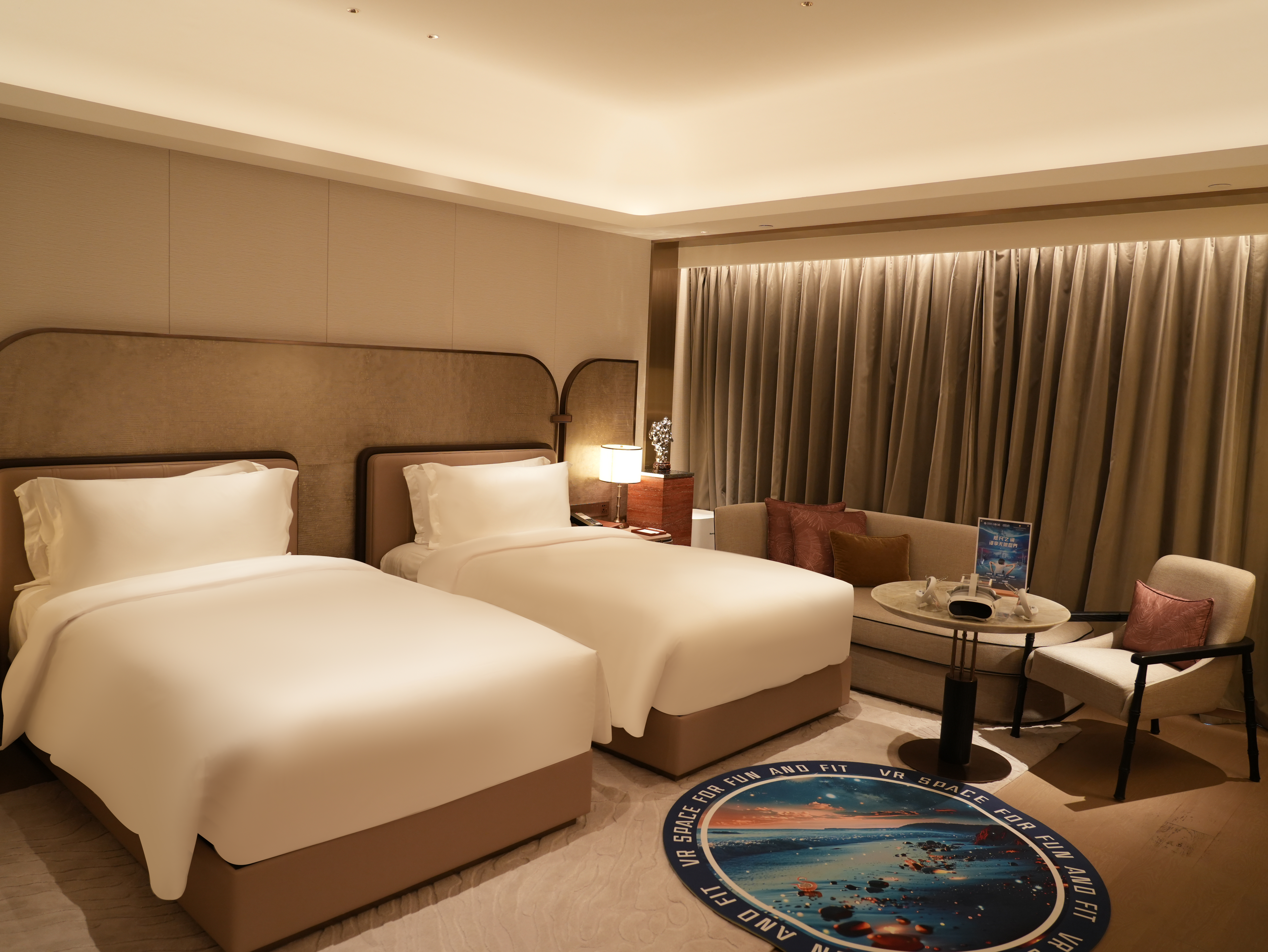 豪华房-双床-VR主题房