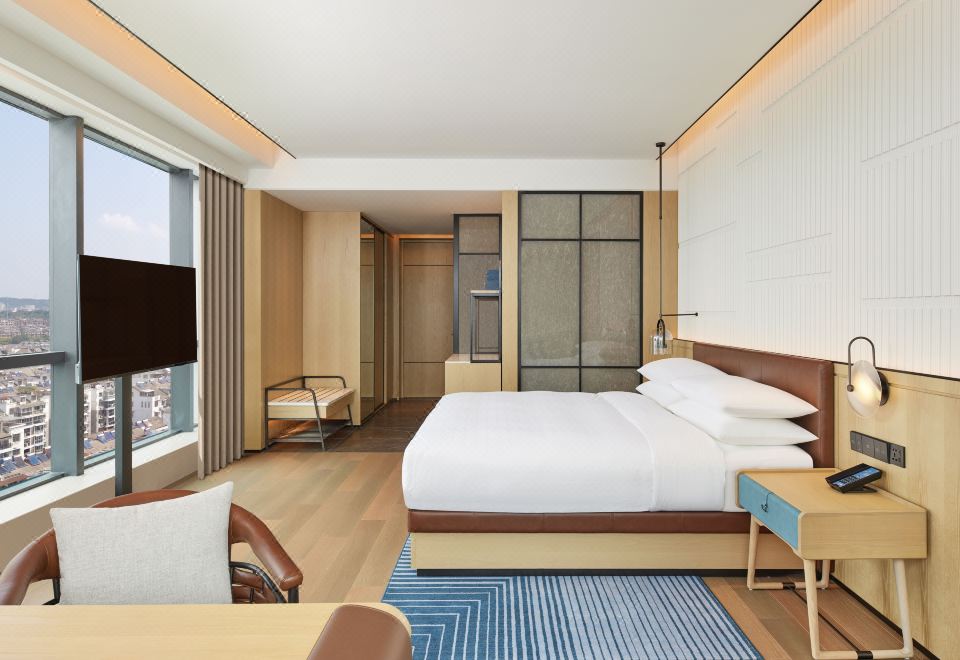 Four Points by Sheraton Xuancheng JingxianExecutive King