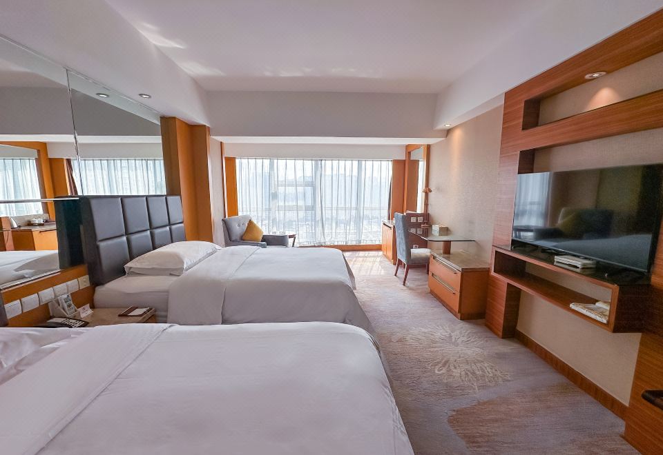 假日尊享双床房