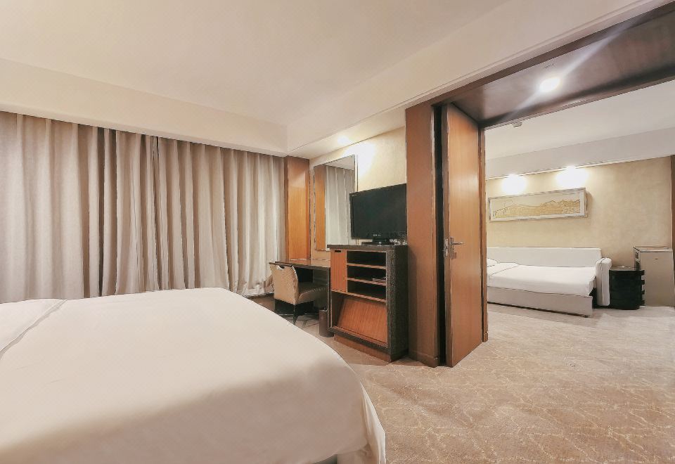 Beijing International HotelFamily Suite