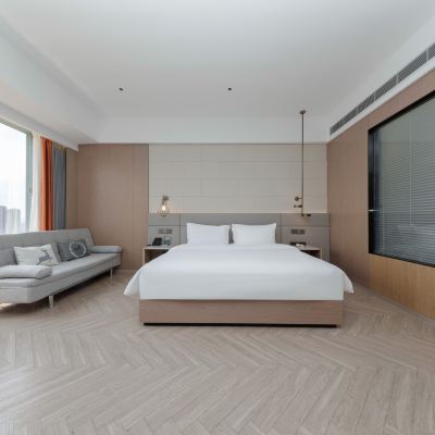 雲端享樂大床房 美豪麗致飯店（廣州塔琶洲會展中心店）優惠