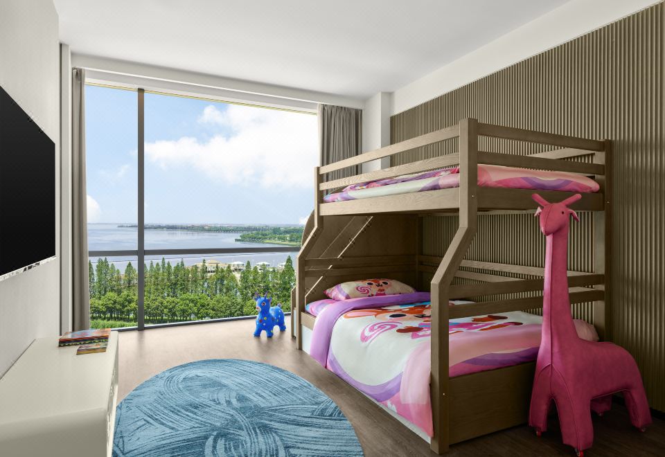 湖景豪華家庭套房（兩臥室）