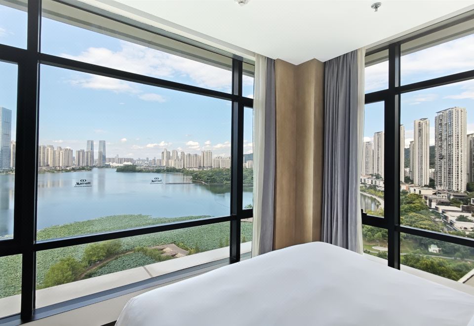 The Meixi Lake, Changsha Marriott Executive Apartments1 Bedroom Apartment, Lake View