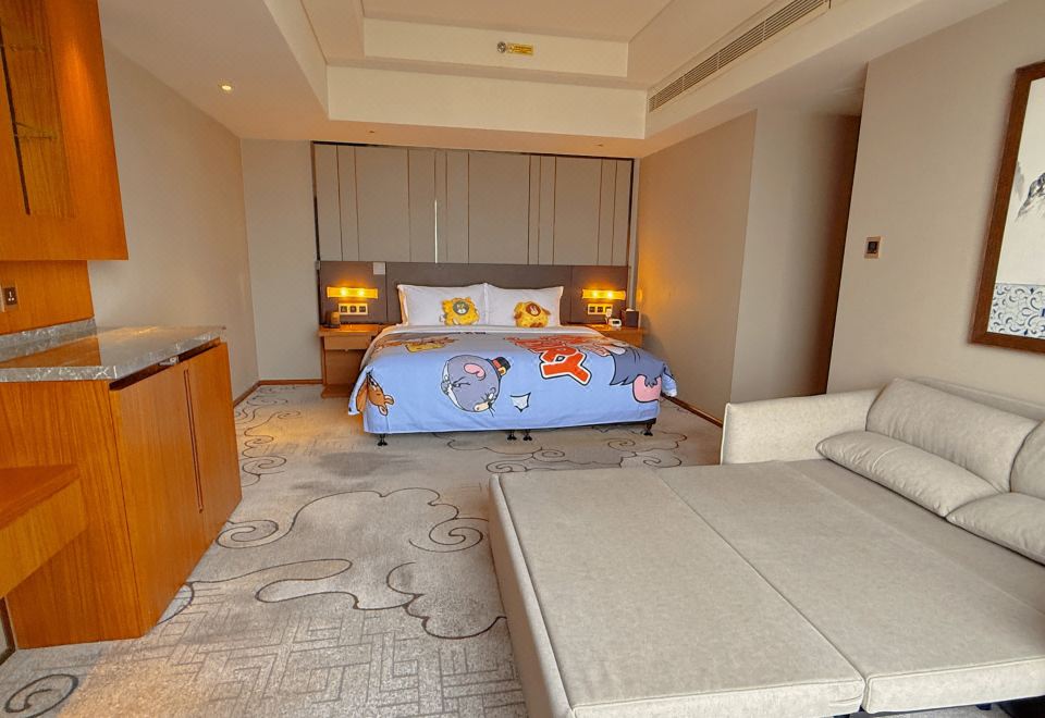 Swiss Grand NanchangExecutive Family Friendly Suite