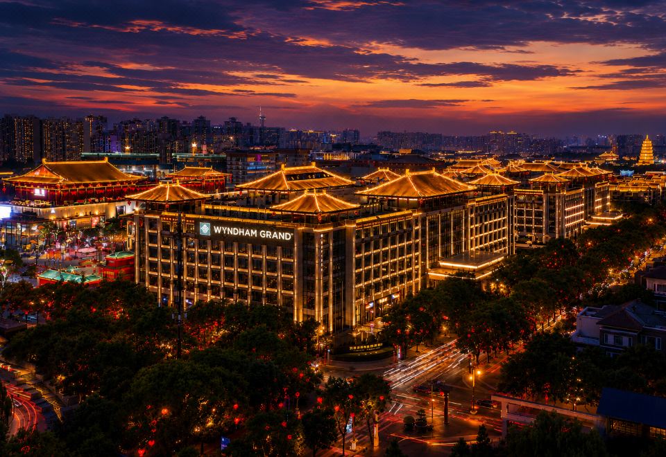 Wyndham Grand Xi’an South - Housity