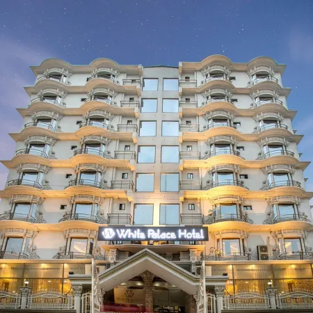 White Palace Hotel
