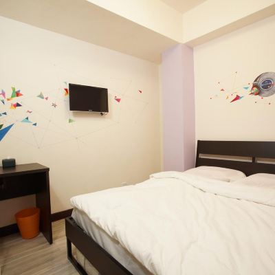 Deluxe Double Room with bathtub without window