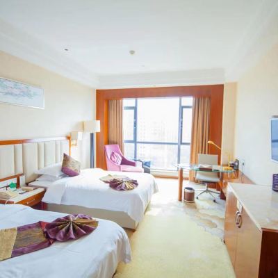 金榜題名雙床房 滁州金鵬廣場酒店優惠