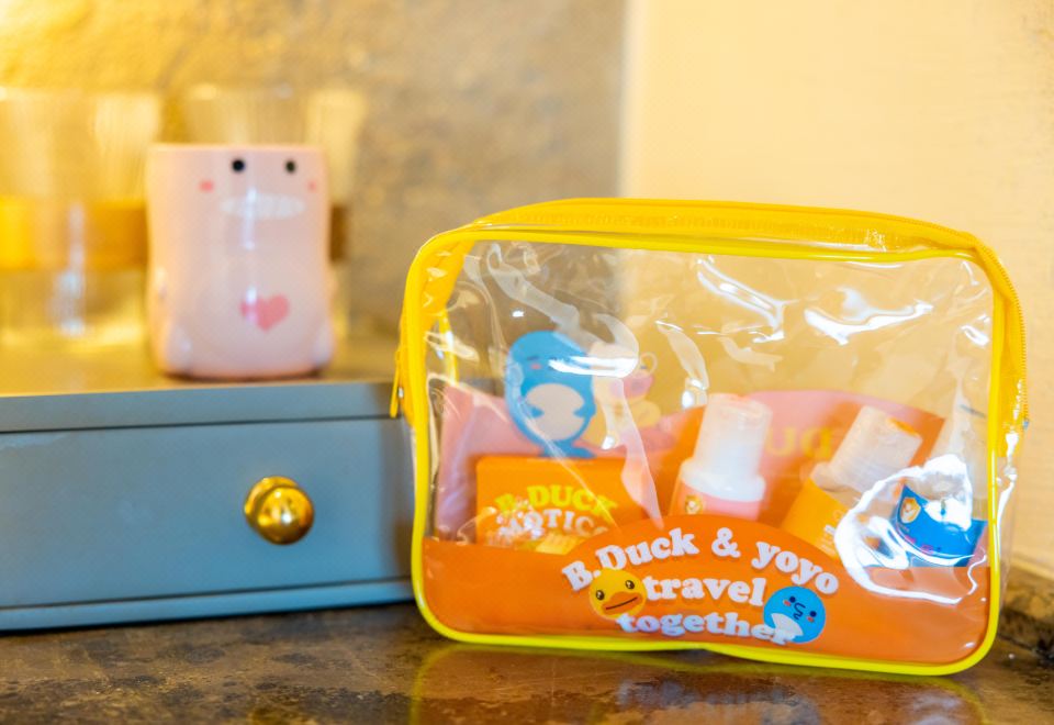 小黄鸭亲子主题房