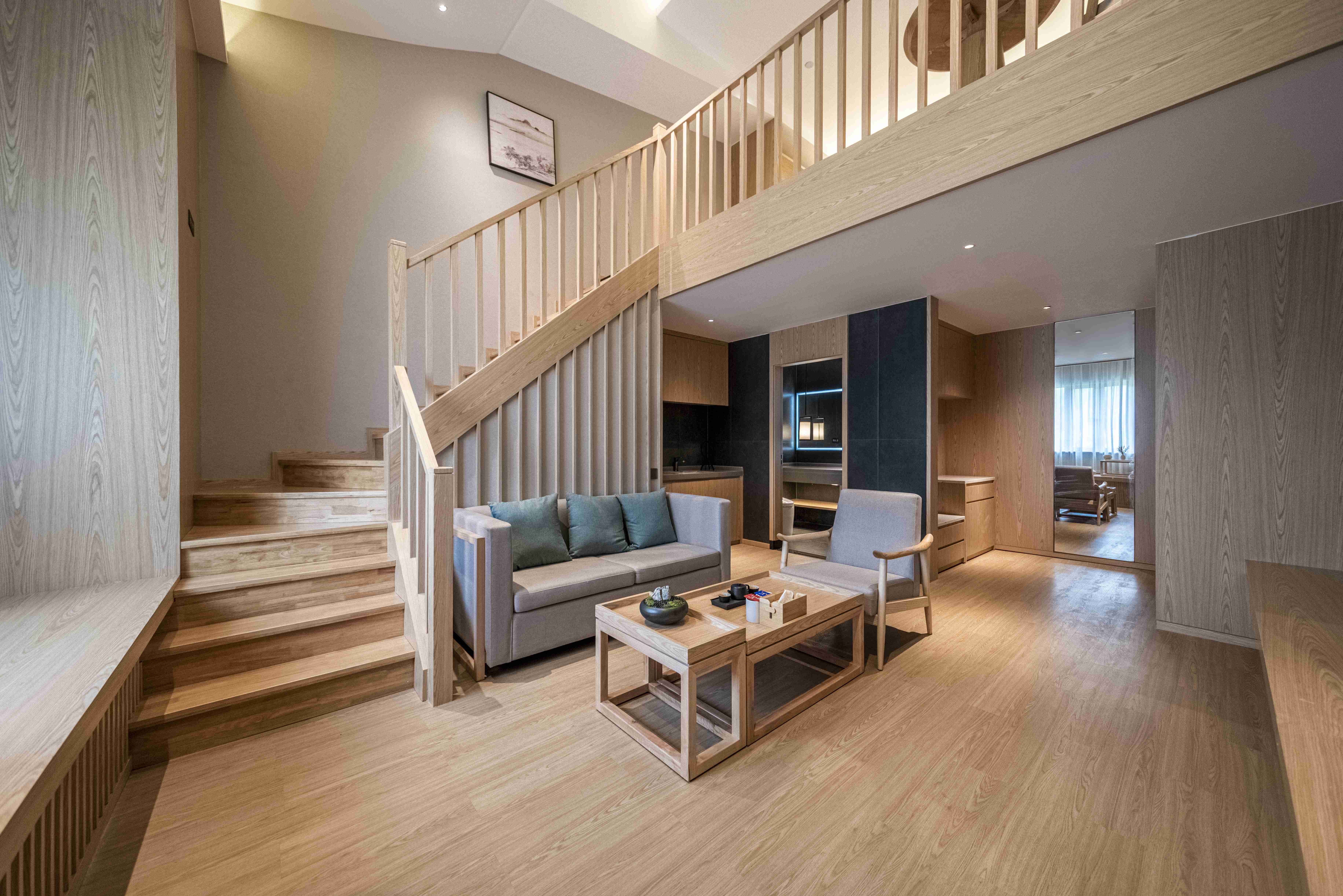 轻奢LOFT大床房[宽敞客厅-双衞-直饮水]