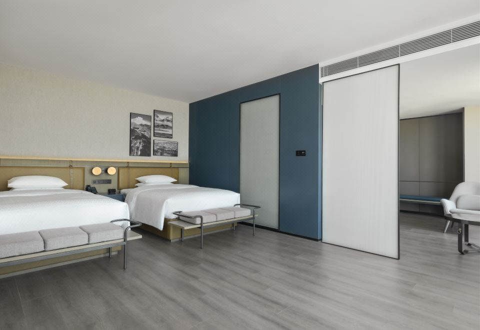 經典雙床房（全景落地窗＋舒達舒睡床品）