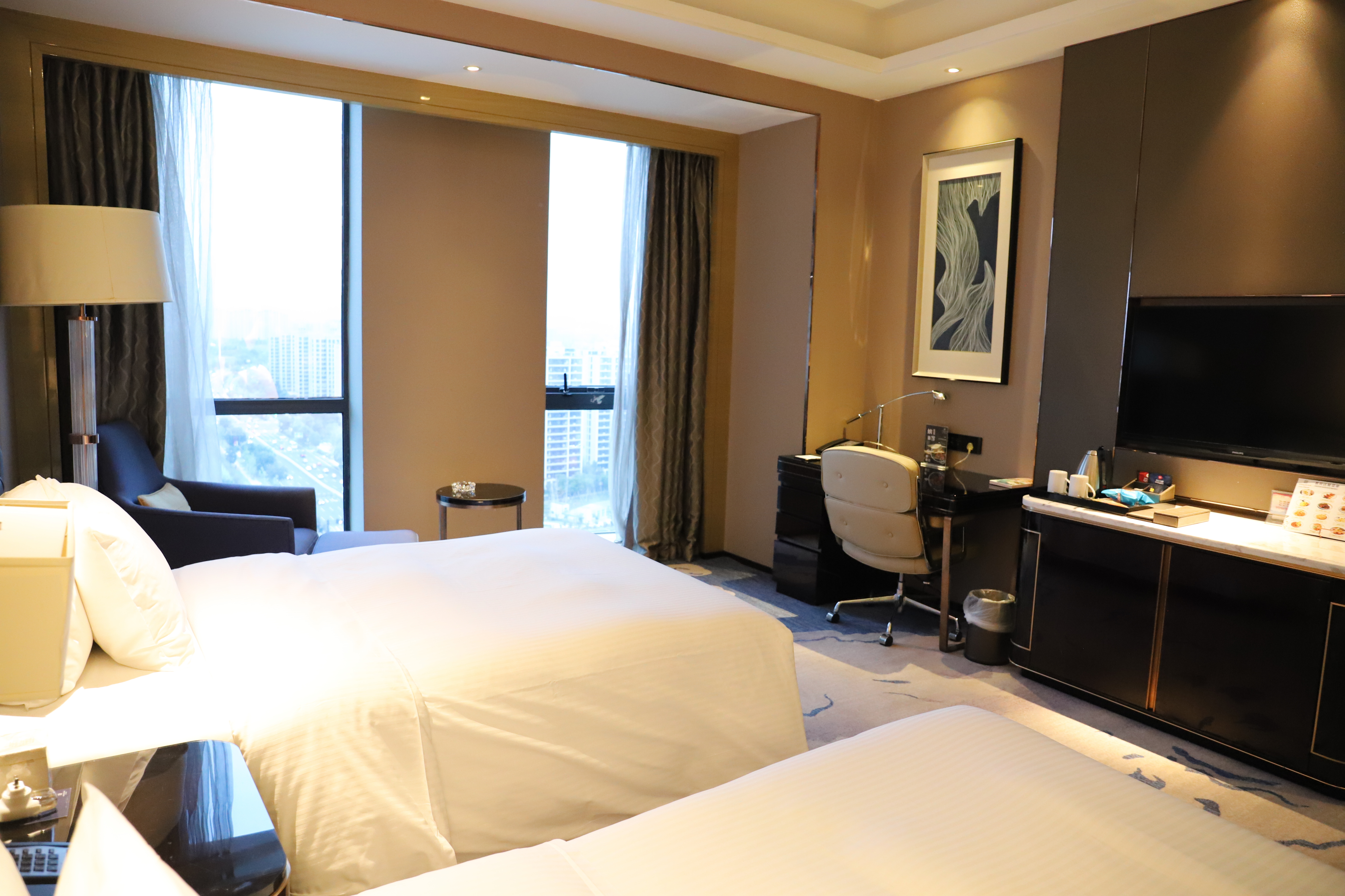 豪华双床房+斯林百兰床垫+休闲浴缸+Acca Kappa洗护品