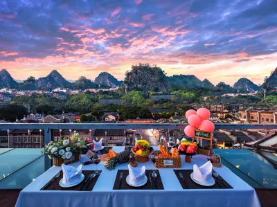 GangShe Rooftop View Hotel l (Guilin Two Rivers And Four Lakes Elephant Trunk Hill) Hotel di 