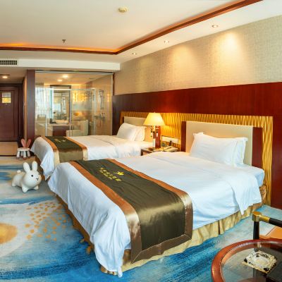 家庭雙床房-可吸菸 珠海益健豪庭假日大飯店（拱北口岸店）優惠