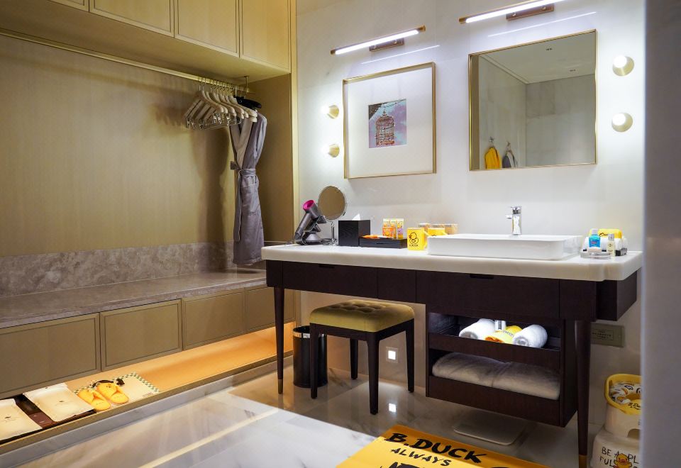 Maison Albar Hotels LeshanB.Duck Family Double Bed Room