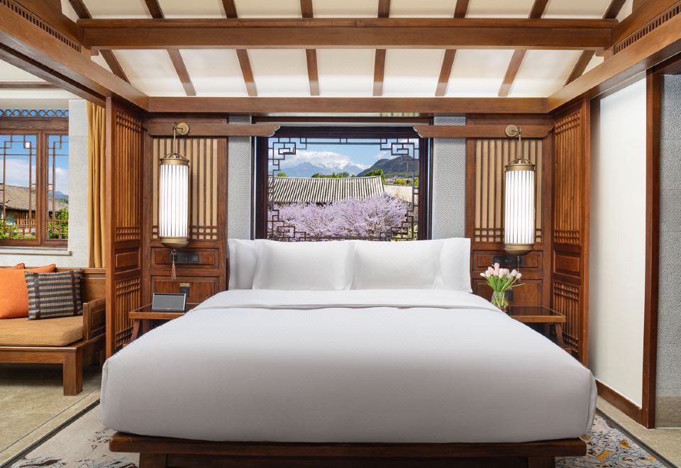 InterContinental Lijiang Ancient Town ResortPrivilege Queen Room