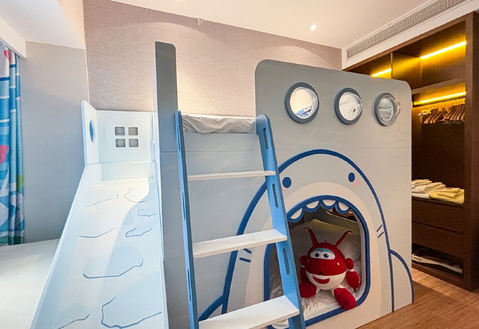 酷芽超級飛俠運動親子兩房一廳