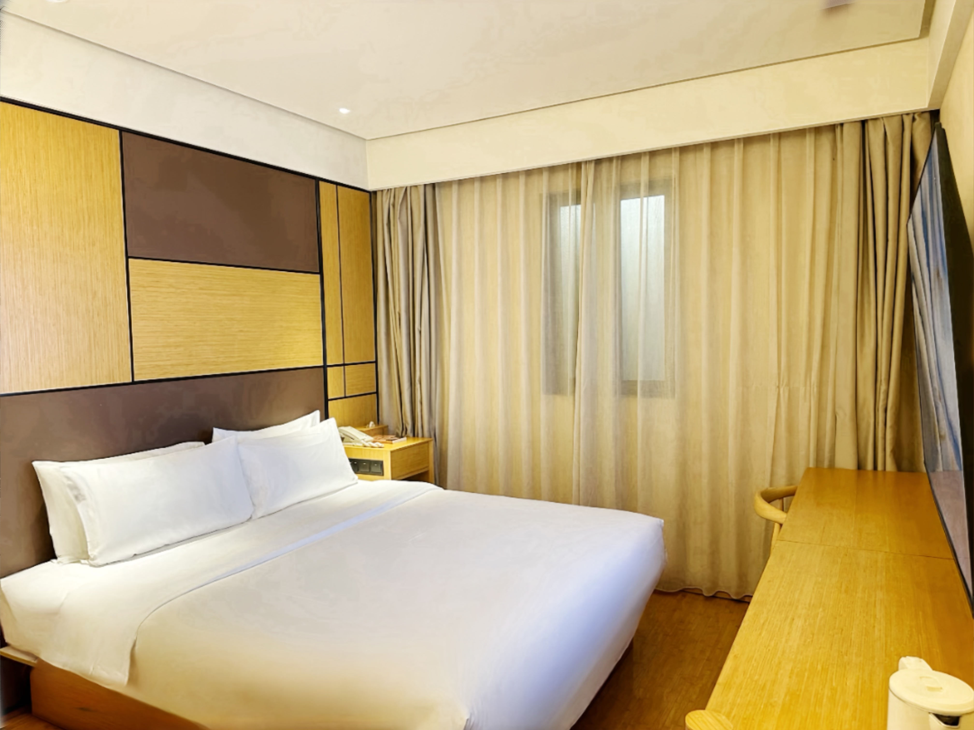 大床房（投屏电视）