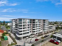 Direct Collective - Lowanna Beach Resort Hotels in Mooloolaba