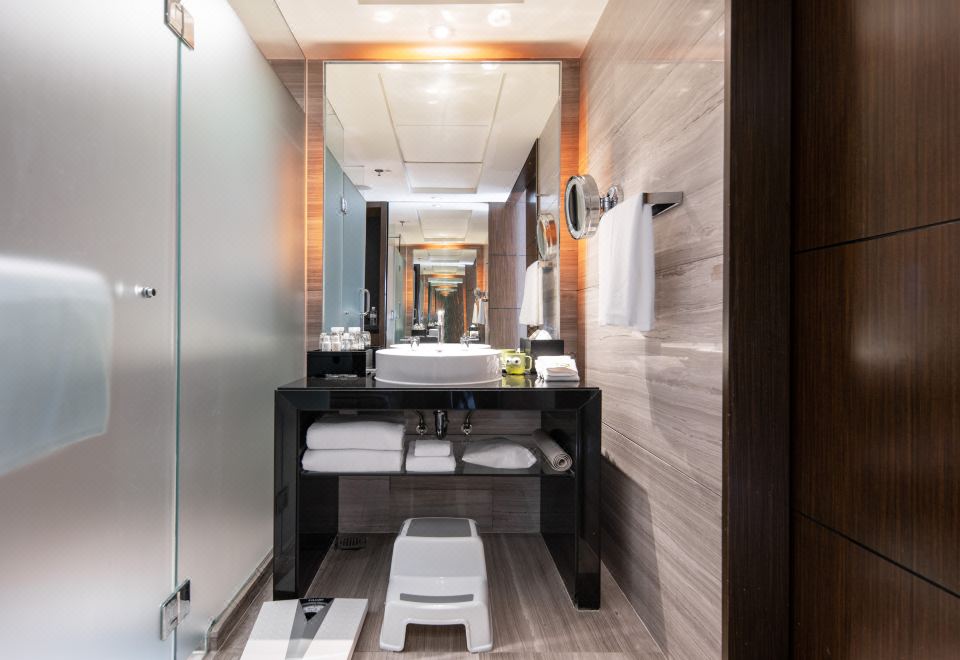 蘑力企鹅亲子双床房