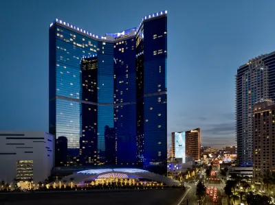 Fontainebleau Las Vegas, MICHELIN Key Award Hotel Отели в г. 