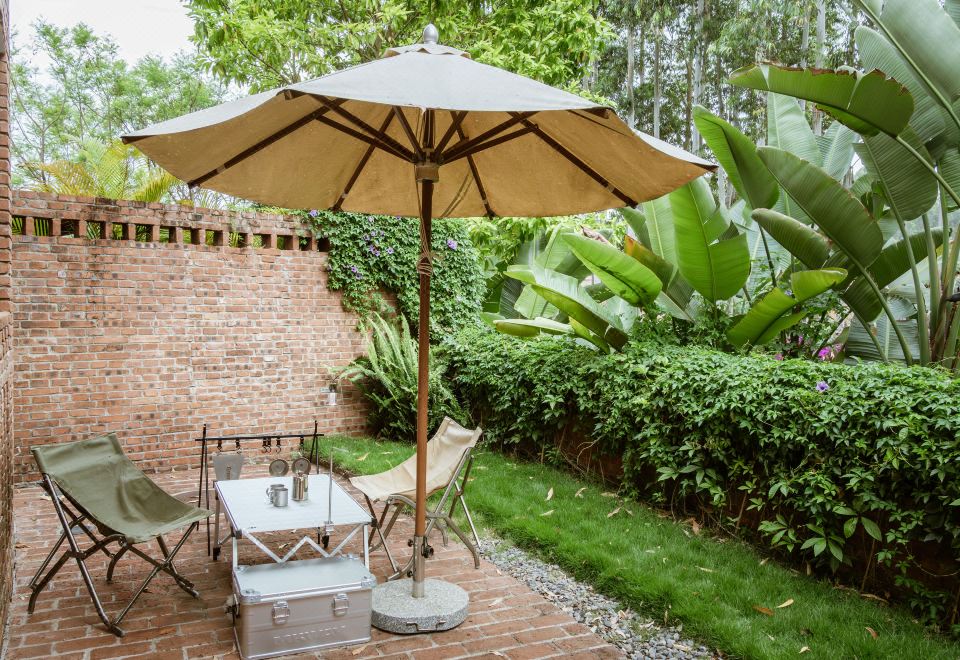 露营主题泡池房