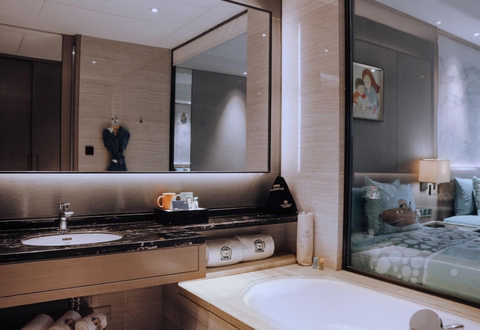 主題親子雙床房-大浴缸-金可兒床墊-小童用品