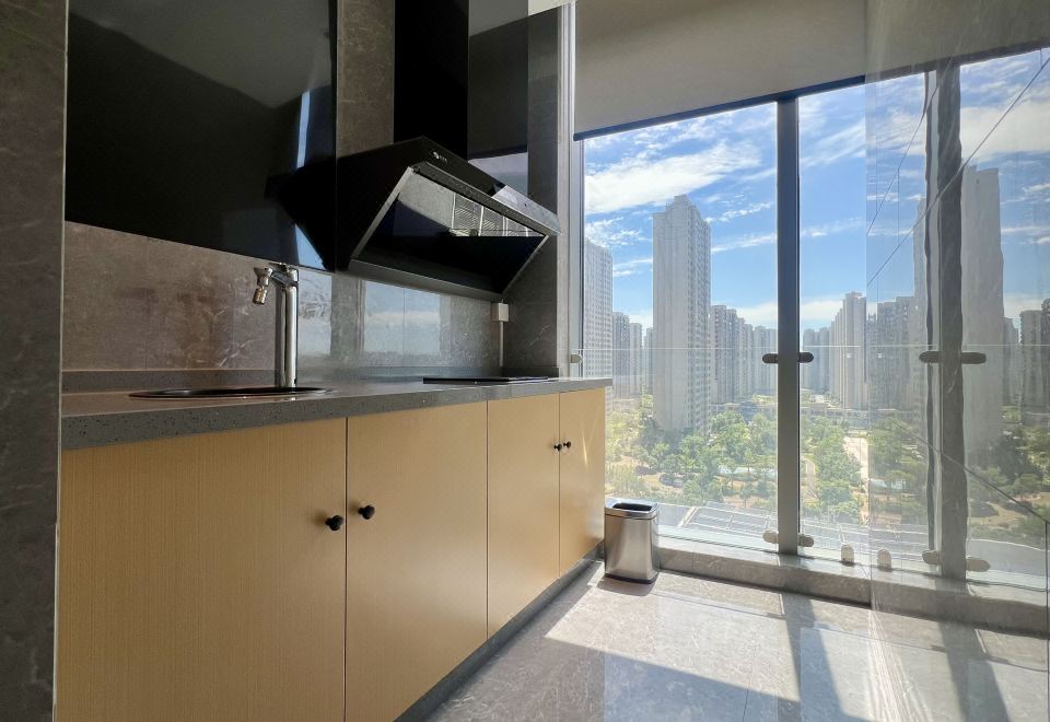 Crowne Plaza QidongApartment Family Suite (Kitchen + Fridge + Dryer Washer)