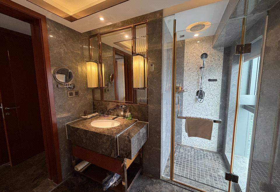 復式套房（3房）