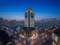 Moshang Qingju Hotel (SUNING Plaza Store, Dashikou, Zhenjiang)
